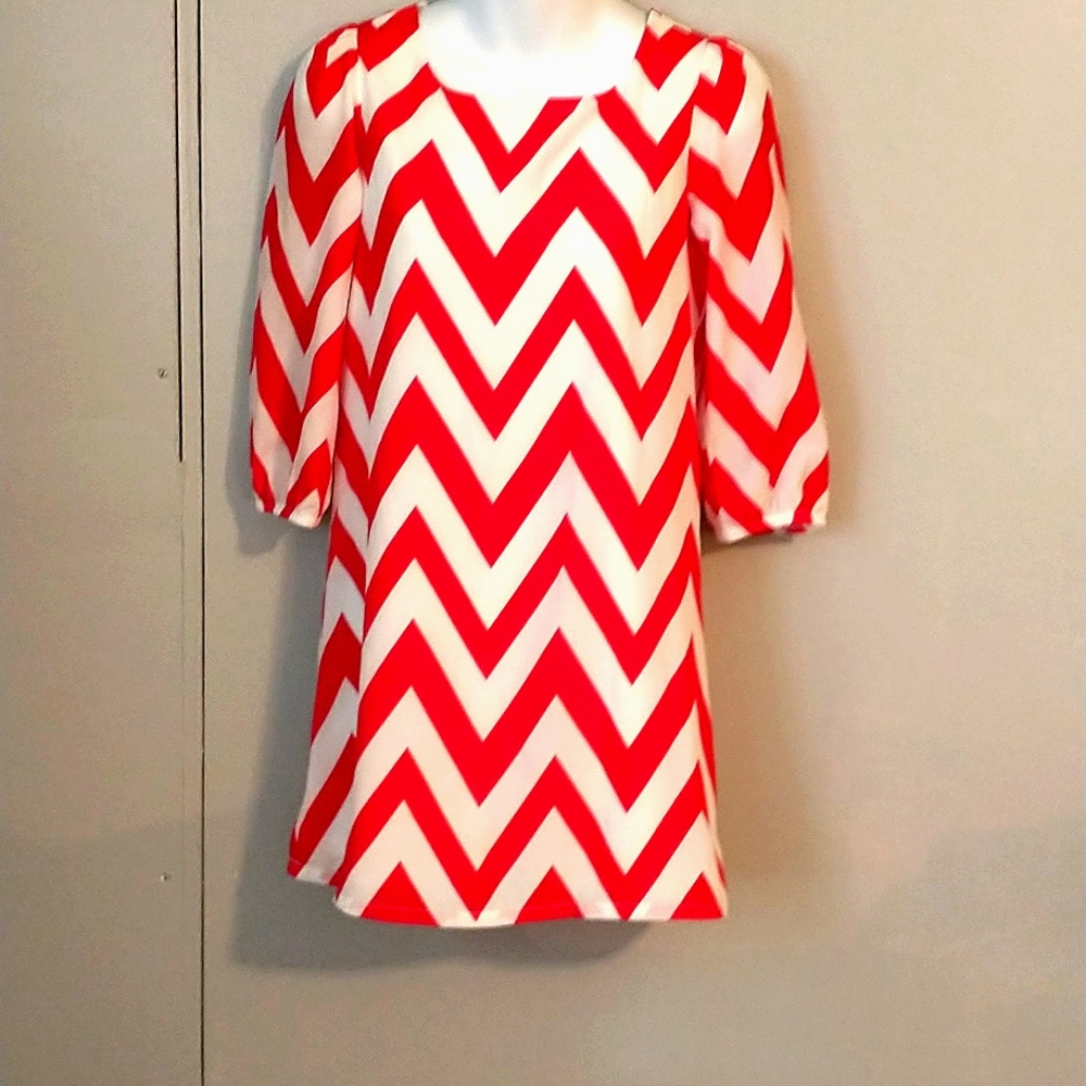 Sequin Hearts red and white Chevron girls dress size 14